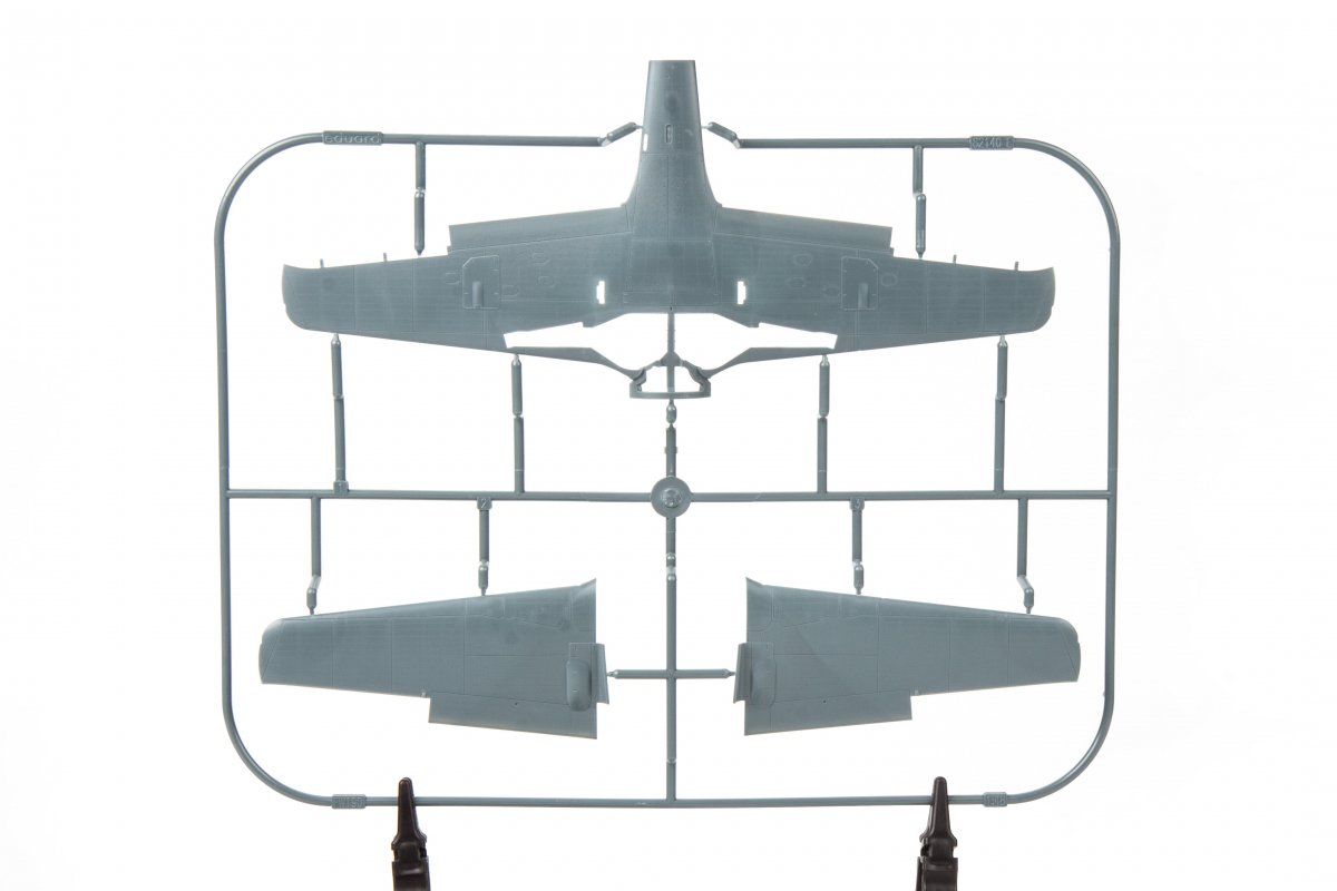 Eduard 84117 Fw 190A-4 w/ engine flaps &amp;amp; 2-gun wings 1/48 – imagen 9
