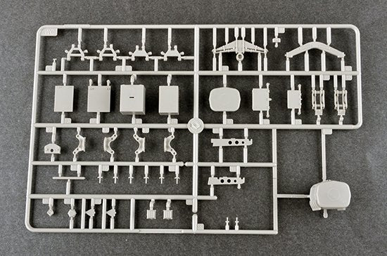 Trumpeter 01056 MAZ-7410 Tractor W/CHMZAP-5247G 1/35 – Bild 14