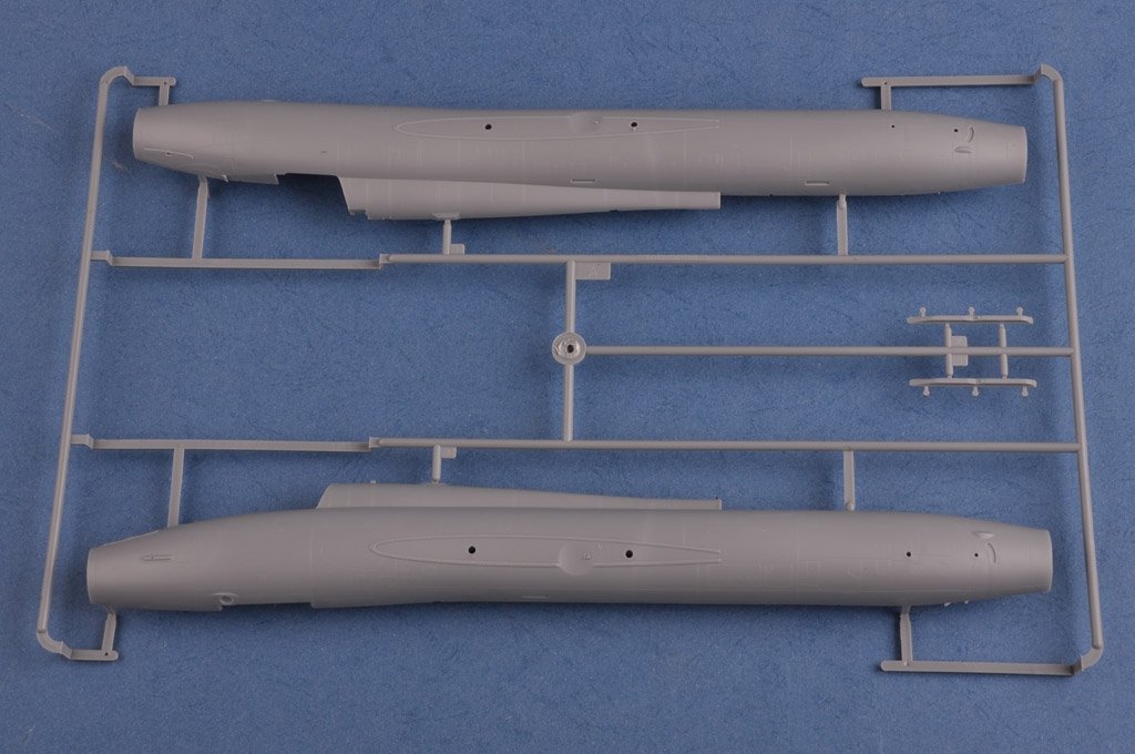 Hobby Boss 81758 Su-17M4 Fitter-K 1/48 – imagen 12