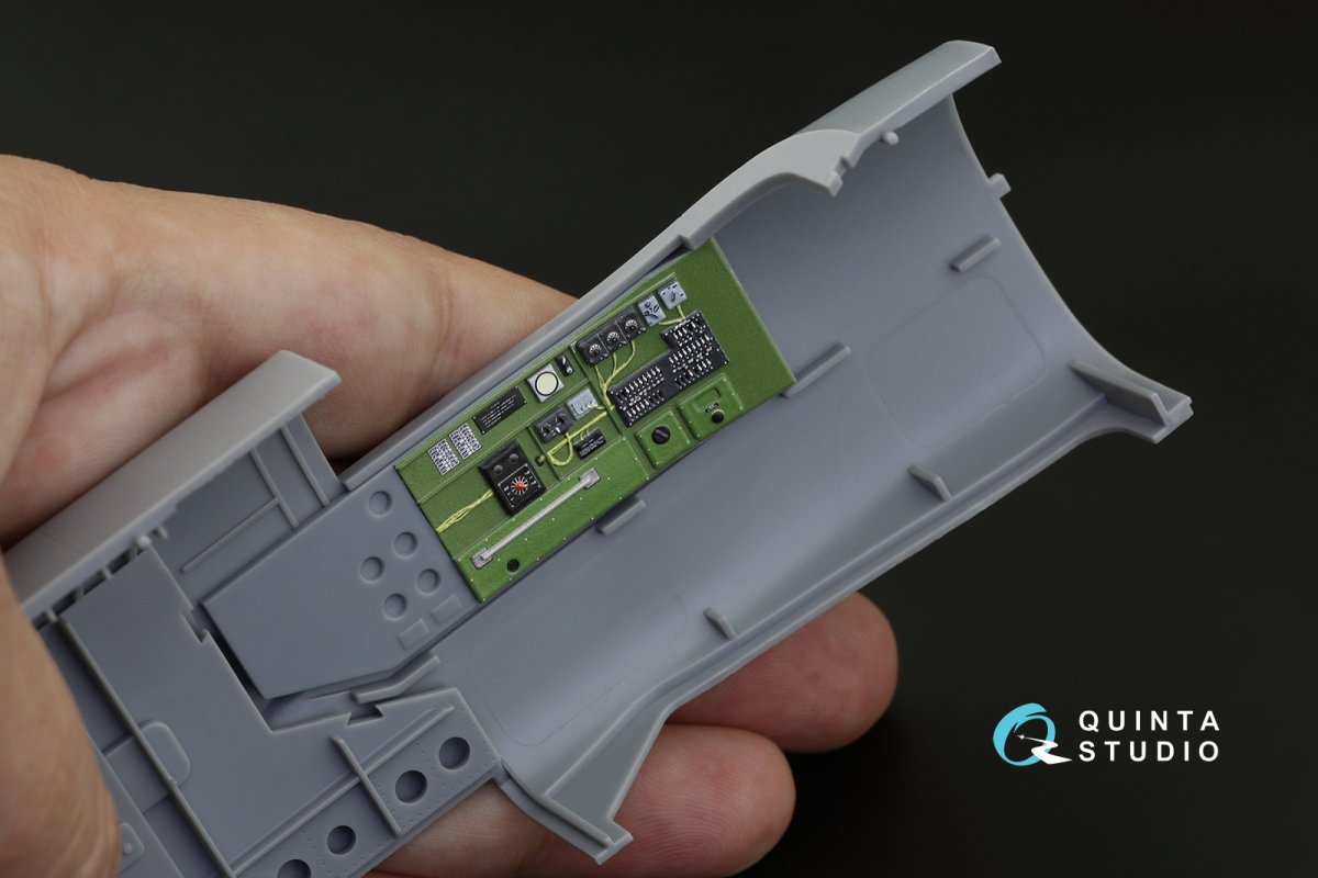 Quinta Studio QD32127 A-26B 3D-Printed &amp;amp; coloured Interior on decal paper (Hobby Boss) 1/32 – immagine 13