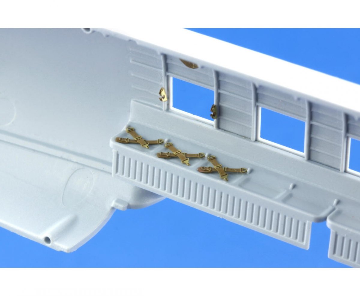 Eduard 73514 C-47 cargo seatbelts 1/72 AIRFIX – immagine 2