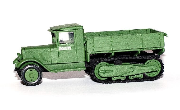 Zebrano 72107 ZIS-22M half-truck 1/72 – imagen 6