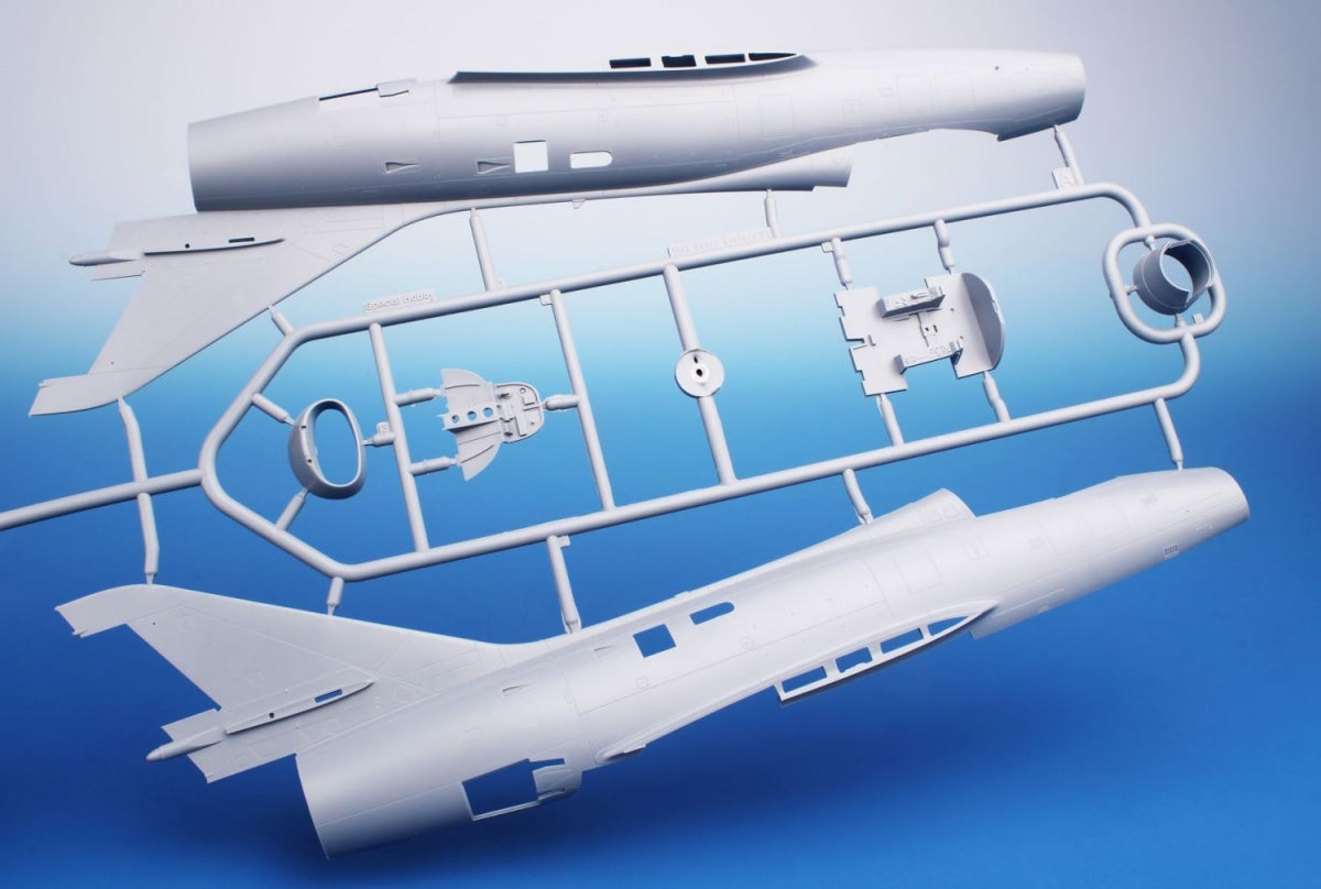 Special Hobby 48238 Dassault SMB-2 Super Mystere / Sa&amp;#39;ar - Israeli Storm in the Sky (Hi-Tech Kit) 1/48 – zdjęcie 13