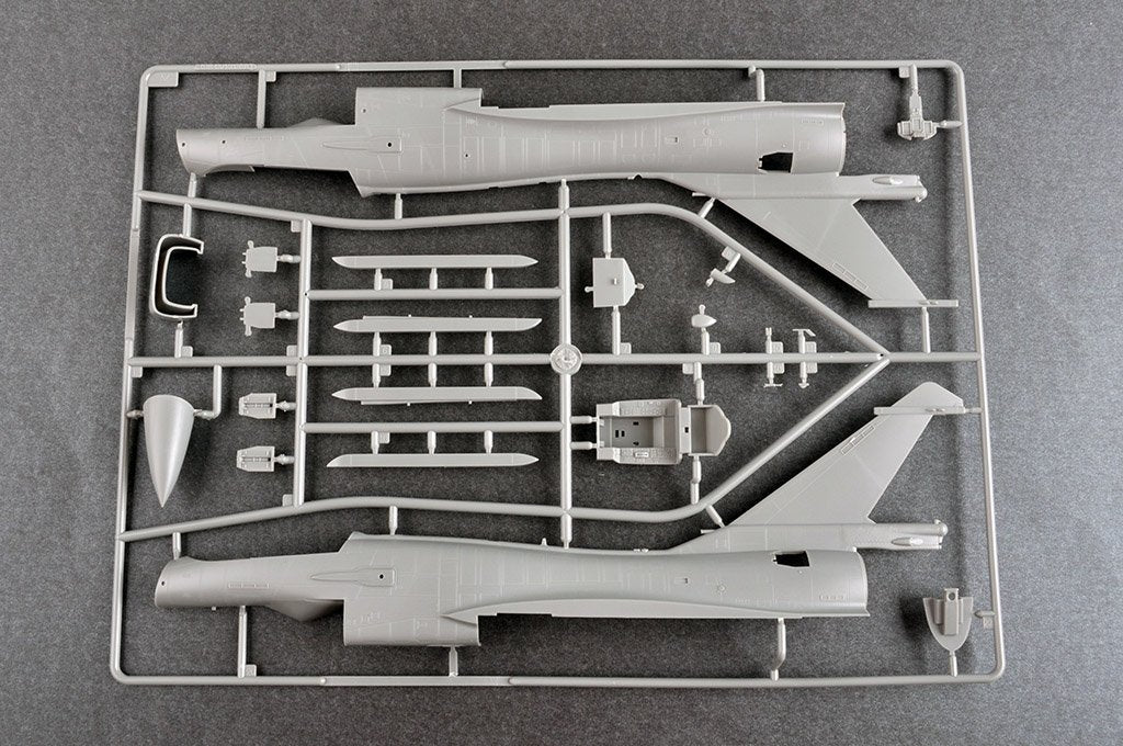 Trumpeter 05826 PLAAF J-10C Vigorous Dragon 1/48 – zdjęcie 8