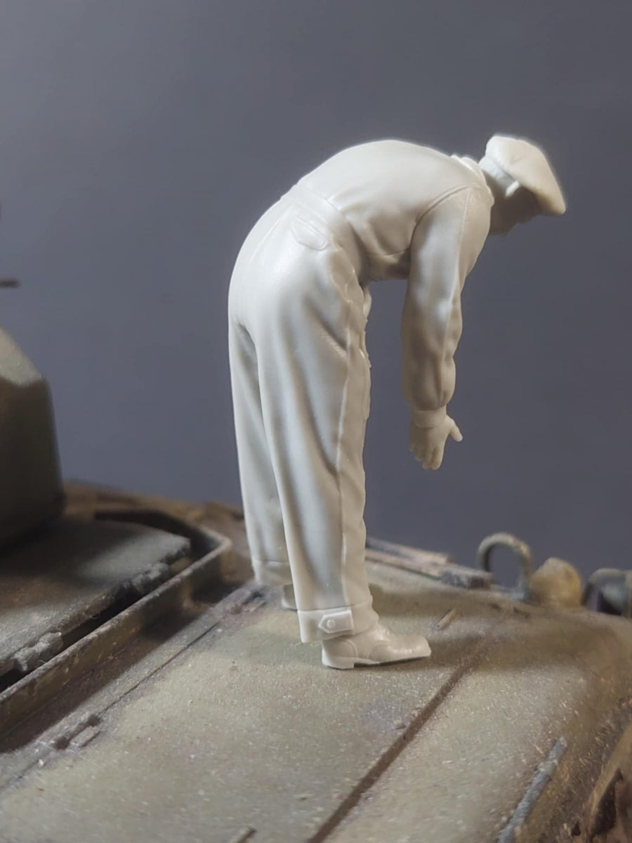 Panzer Art FI35-232 British tanker loading 75mm ammo No1 1/35 – imagen 3