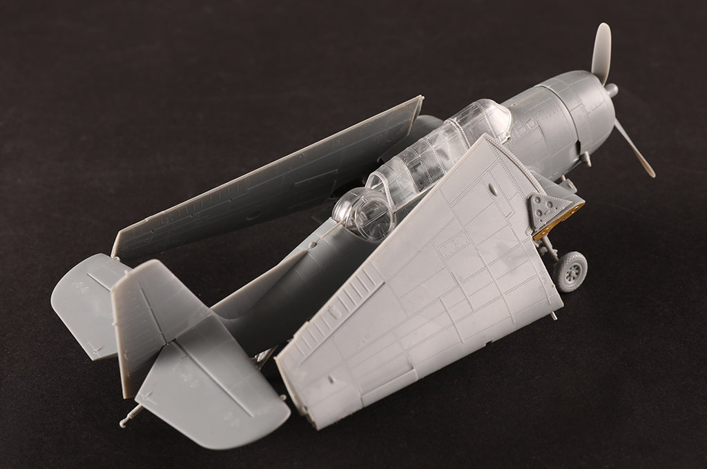 Hobby Boss 87274 TBM-3 Avenger 1/72 – imagen 15
