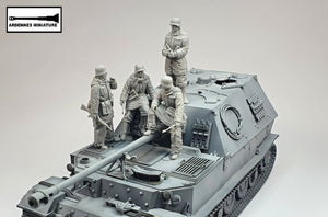 Ardennes Miniature 35025 GERMAN SOLDIER 1944-1945 1/35 – imagen 3