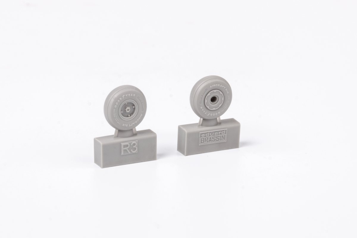 Eduard 648699 Chipmunk T.10 wheels AIRFIX 1/48 – Bild 4