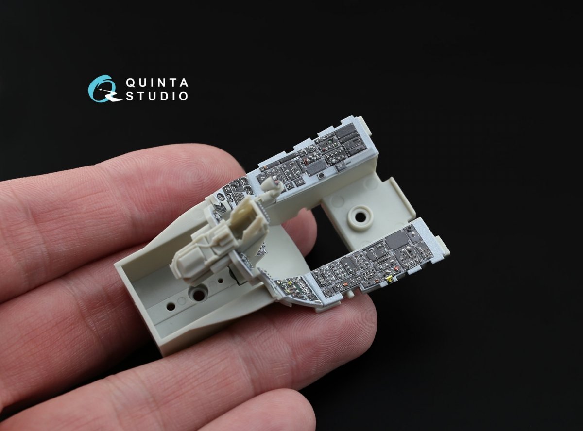 Quinta Studio QDS-32003 F-16C 3D-Printed &amp;amp; coloured Interior on decal paper ( Tamiya ) (small version) 1/32 – imagen 5