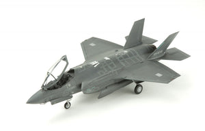 Meng LS-008 F-35A Lightning II Lockheed Martin Fighter JASDF 1/48 – imagen 6