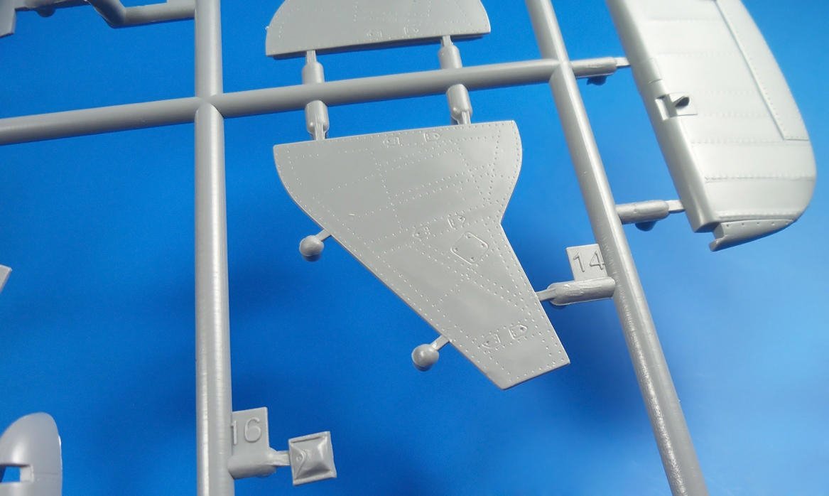 Special Hobby 32054 Hawker Tempest Mk. II HI-TECH 1/32 – zdjęcie 6
