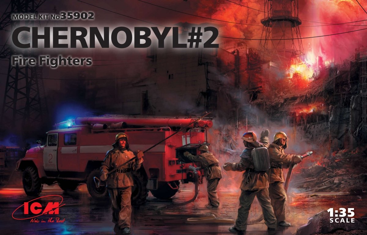ICM 35902 Chernobyl#2. Fire Fighters (AC-40-137A firetruck &amp;amp; 4 figures &amp;amp; diorama base with background) 1/35