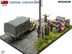 MiniArt 36075 German Checkpoint. 3t Cargo Truck 3,6-36S &amp;amp; Kfz.1 Type 170VK w/ Feldgendarmerie. Big Set 1/35 – zdjęcie 7