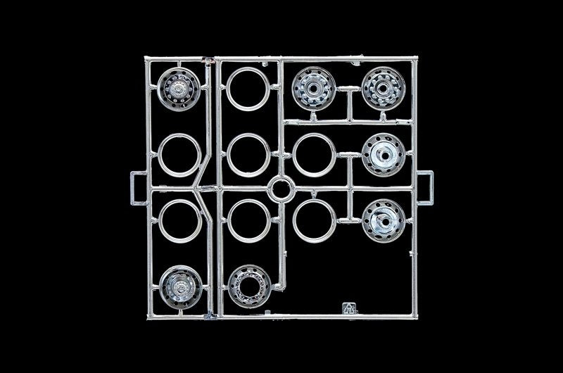Italeri 3884 Mercedes-Benz Actros MP3 1/24 – zdjęcie 11