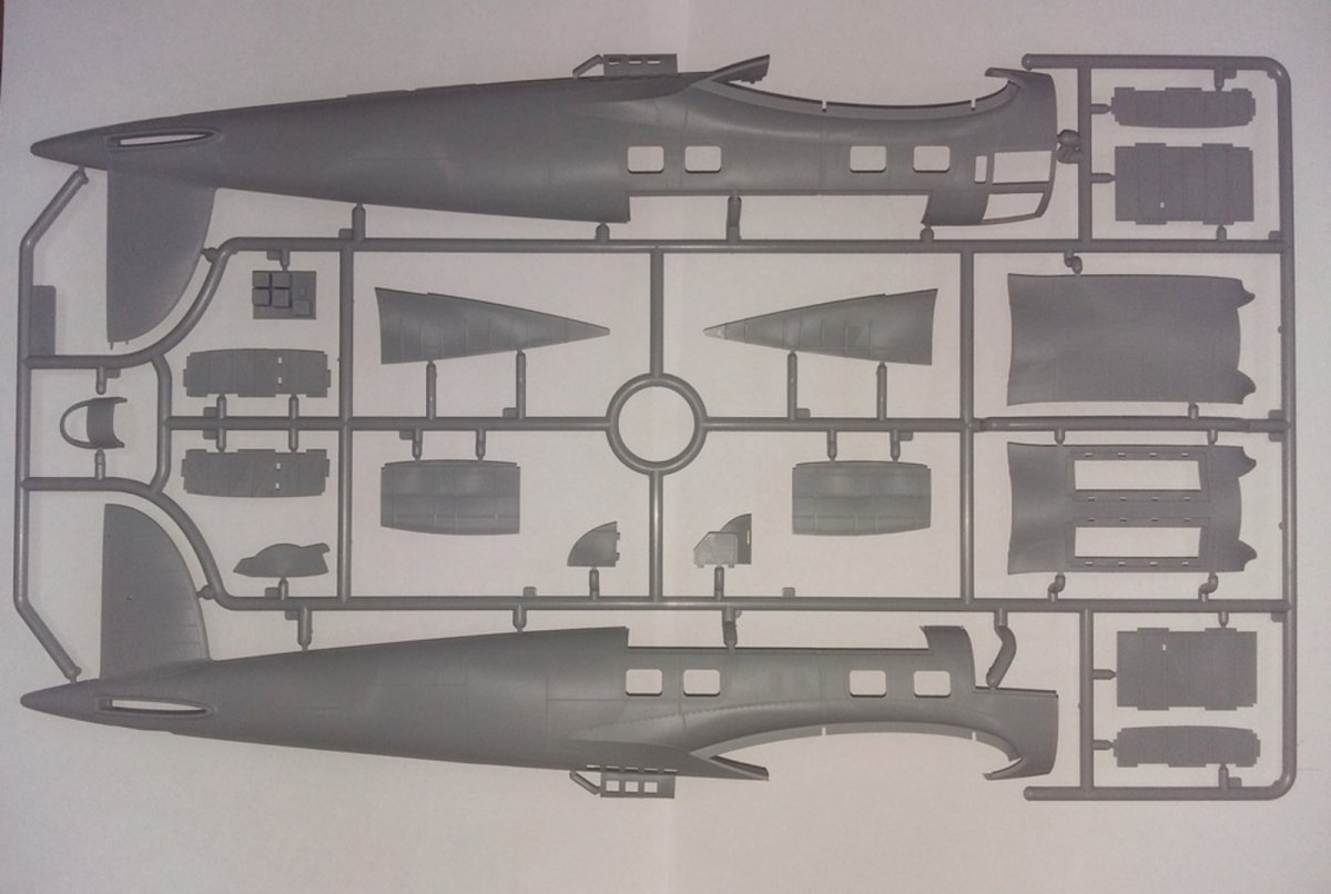 ICM 48262 He 111H-6, WWII German Bomber 1/48 – Bild 6