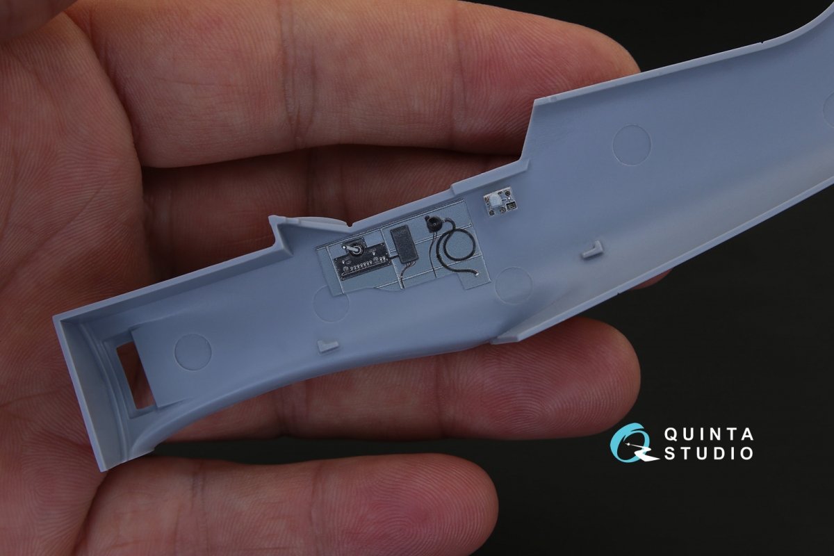 Quinta Studio QD48023 La-9 3D-Printed &amp;amp; coloured Interior on decal paper (for ARK kit) 1/48 – imagen 5