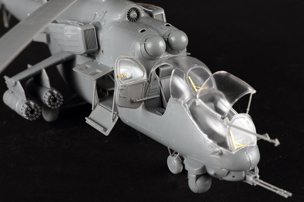 Trumpeter 05830 Mi-35M Hind-E 1/48 – imagen 14