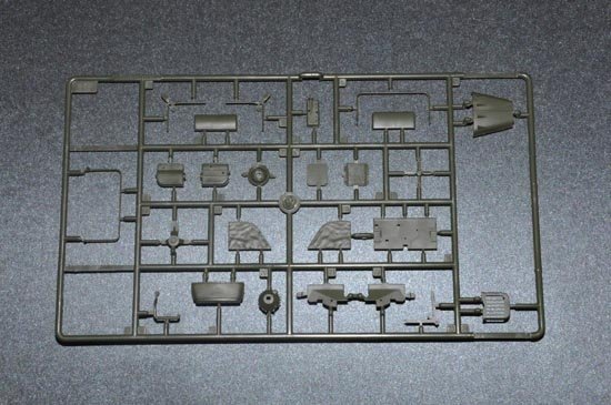 Trumpeter 02346 Soviet GAZ-67B Military Vehicles 1/35 – zdjęcie 7