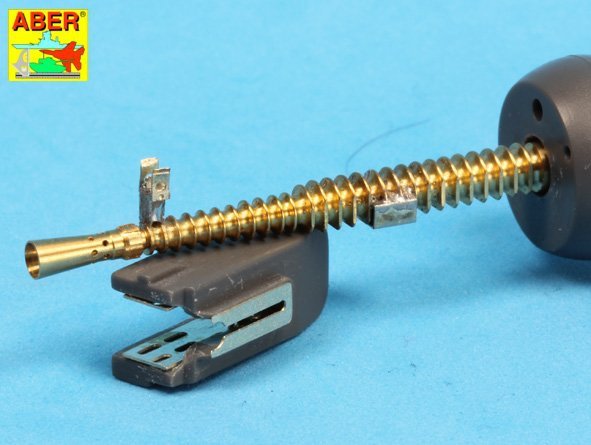 Aber 16L-06 Zestaw dwóch luf ZB 37 do czołgu Pz 38(t) / Set of two barrels ZB 37 for Panzer 38(t) 1/16 – Bild 4