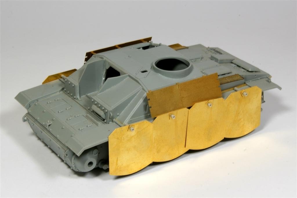 Panzer Art RE35-149 Late schurzen for StuG III G 1/35 – Bild 4