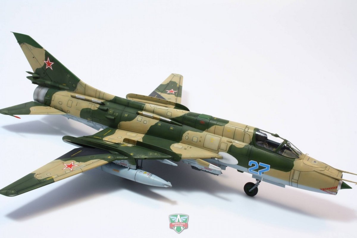 Maquette Modelsvit 72047 Su-17M3 chasseur-bombardier avancé 1/72 – image 3