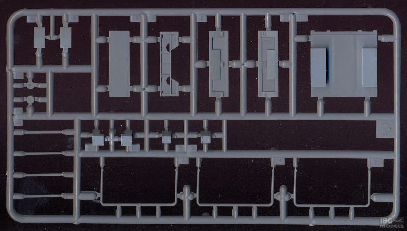 IBG 72018 Chevrolet C15A No.11 Cab General Service 1/72 – imagen 3
