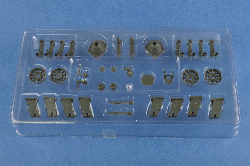 Hobby Boss 82602 Soviet T-34/85 1/16 – immagine 16