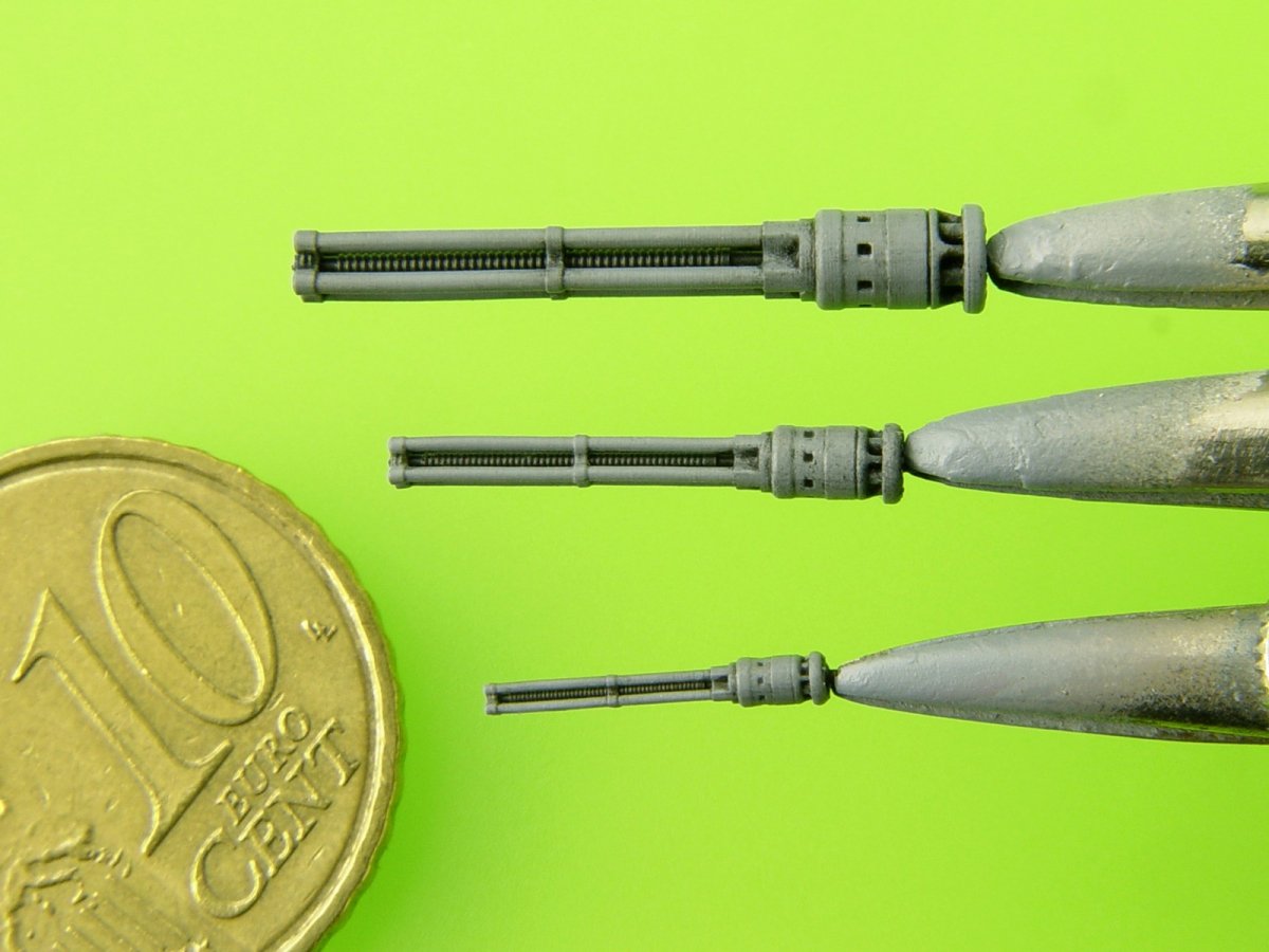 Master AM-72-110 Mi-24 (Hind D/E) - JakB-12.7 machine gun barrel and DUAS probe (metal and resin parts) 1/72 – immagine 7