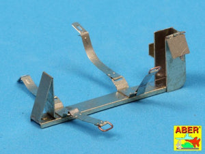 Aber 16027 Fire extinguisher with brackets used on German tanks, assault guns and other vehicles 1/16 – zdjęcie 7