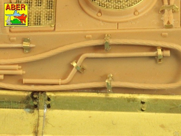 Aber 48052 Niemiecki niszczyciel czołgów Jagdtiger - Sd.Kfz. 186 / Panzerjäger Jagdtiger Sd.Kfz.186 - GERMAN TANK DESTROYER 1/48 – immagine 3