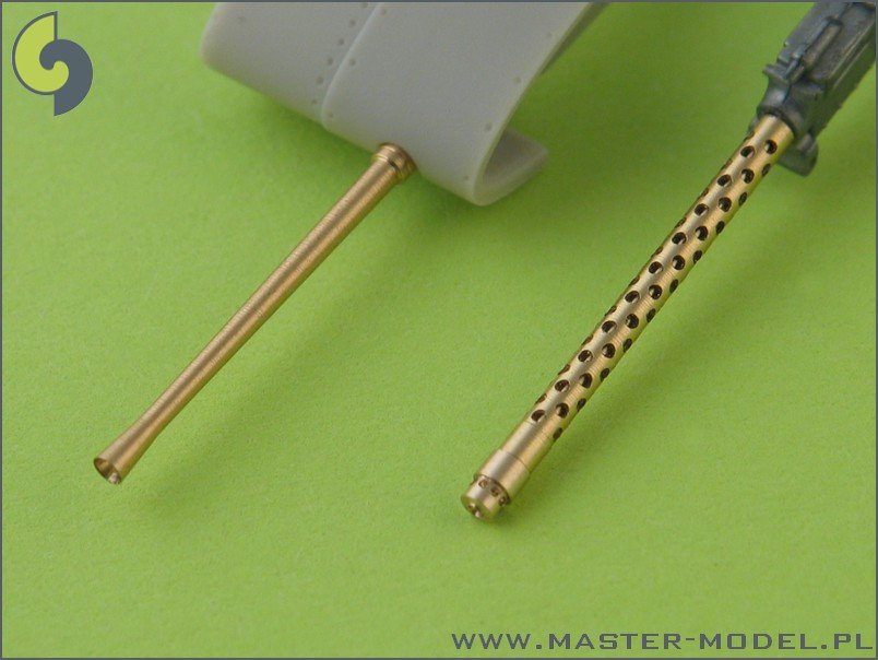 Master AM-32-006 A6M5 Zero armament set (7,7mm, 20mm gun barrels) and Pitot tube 1/32 – imagen 3