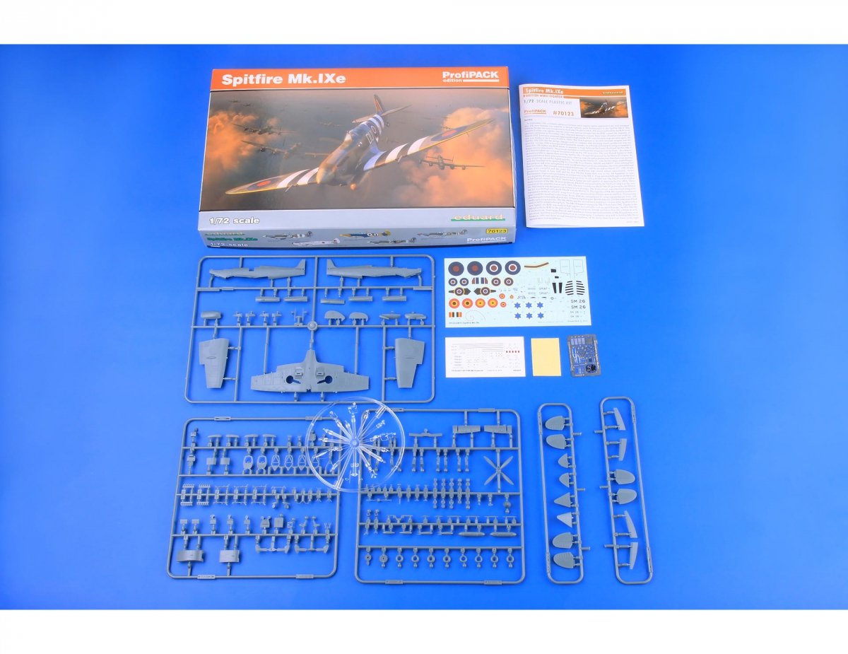 Eduard 70123 Spitfire Mk. IXe 1/72 – image 2