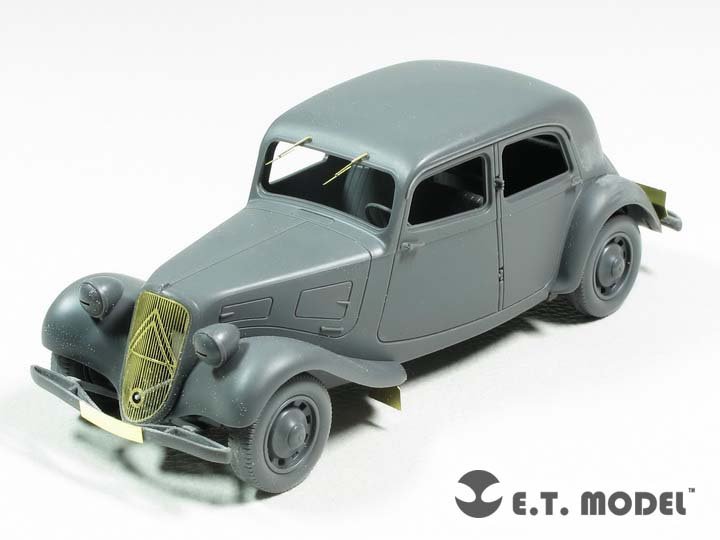 E.T. Model E35-229 WWII CITROEN Traction 11CV Staff Car (For TAMIYA 35301) 1/35 – zdjęcie 2