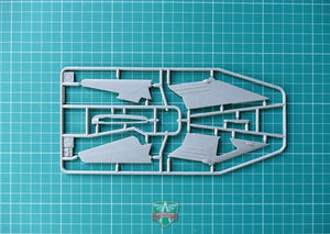 Modelsvit 72017 Sukhoi Su-17 Early version 1/72 – imagen 7