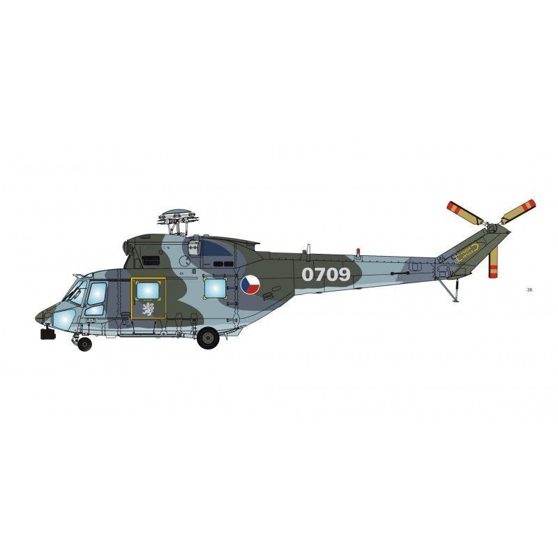 Réponse AA72001 PZL W-3A Sokół Force aérienne tchèque 1/72  – image 5