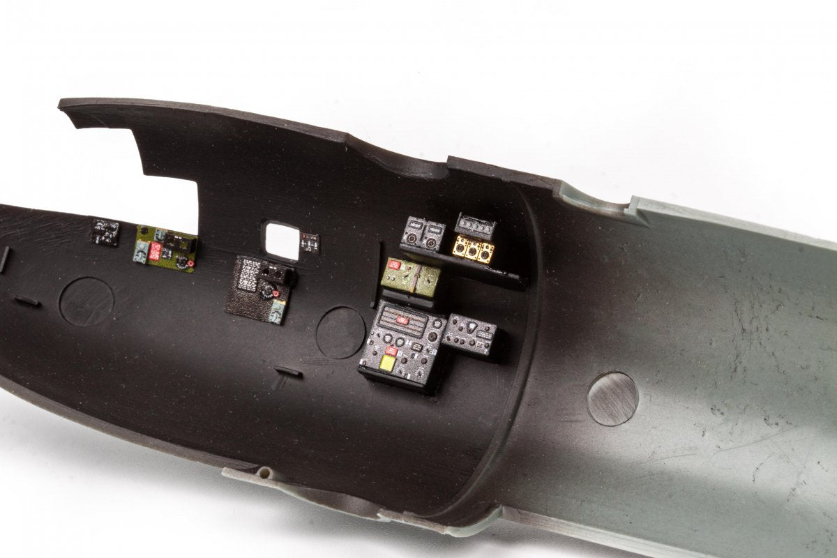 Eduard 73807 B-29 interior HOBBY 2000, ACADEMY 1/72 – immagine 4