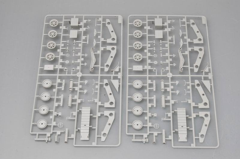 Trumpeter 00327 JGSDF Type 87 Reconnaissance Vehicle 1/35 – imagen 18