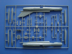 Kovozavody Prostejov KPM0122 MiG-21PFM Fishbed F 1/72 – imagen 4