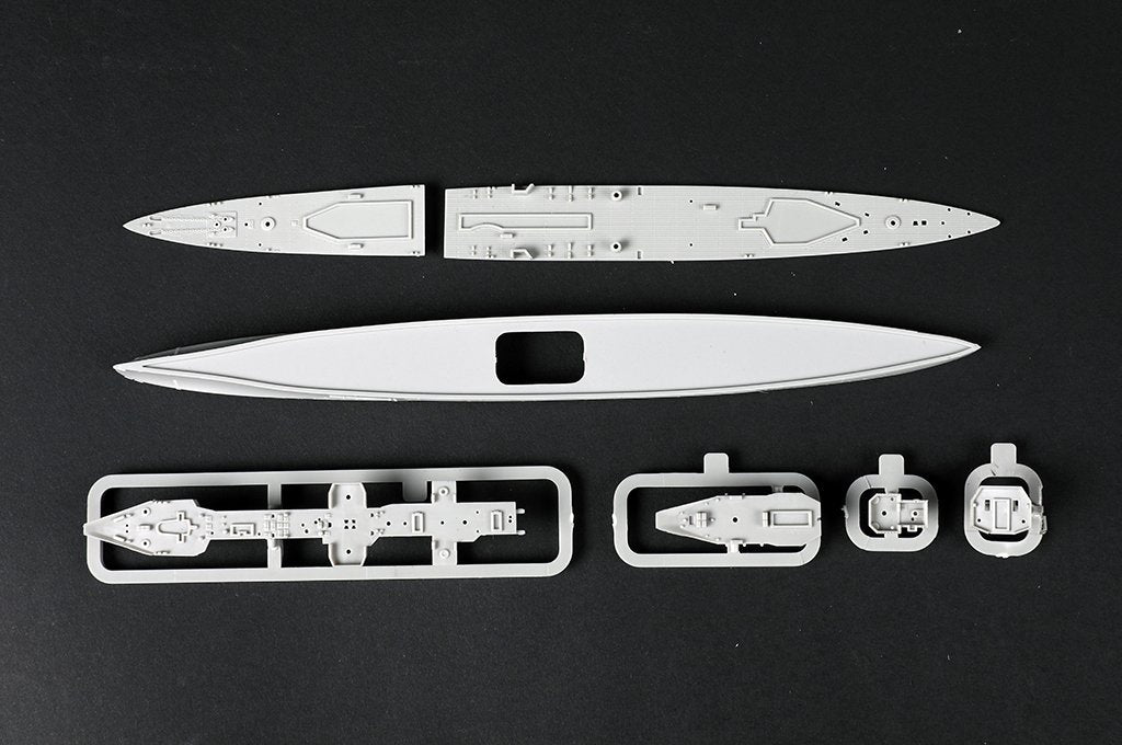 Trumpeter 06742 HMS Colombo 1/700 – image 4