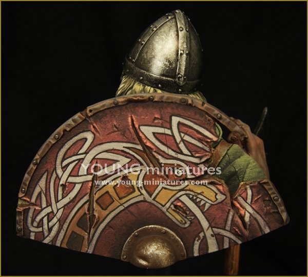 Young Miniatures YH1841 VIKING Warrior 1/10 – immagine 4