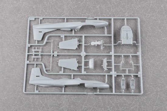 Trumpeter 02889 US A-37B Dragonfly Light Ground-Attack Aircraft 1/48 – Bild 7