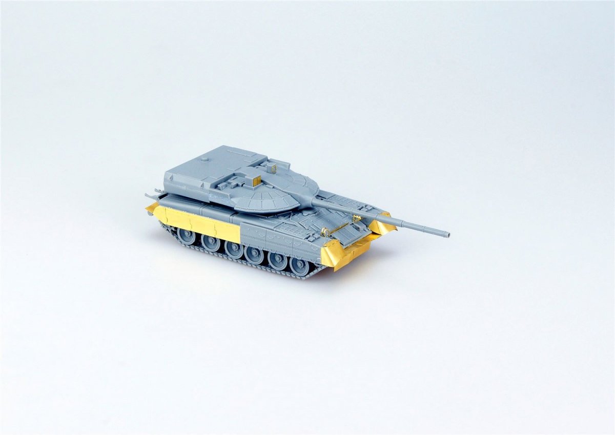 Modelcollect UA72057 Russian T-80UM2 (Black eagle) Main Battle Tank 1/72 – imagen 3