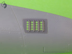 Master AM-32-137 P-51 Mustang - pokrywa wlotu powietrza do gaźnika - typ z żaluzjami dla RAF - wersja A (do modelu Tamiya) 1/32