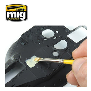 Ammo of Mig 2033 ANTI-SLIP PASTE - SAND COLOR FOR 1/35 – imagen 5