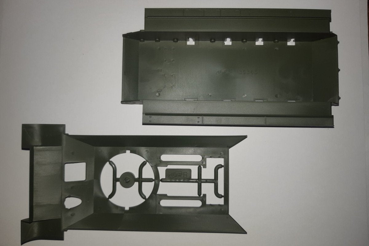 ICM 35370 Pz.Kpfw. 747 T-34 (r), WWII German Medium Tank 1/35 – imagen 10