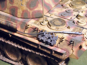 Eureka XXL ER-2501 Towing cable for Pz.Kpfw.V Panther Ausf.G Tank 1/25 – immagine 5