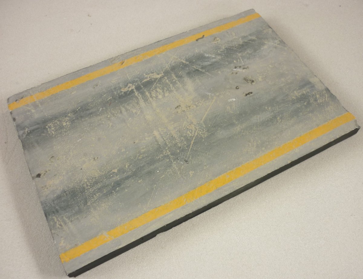 RT-Diorama 35263 Roadway elements (concrete) 2 pcs. 1/35 – imagen 7