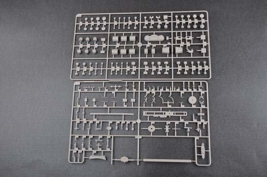 Trumpeter 03706 USS Iowa BB-61 1/200 – immagine 14