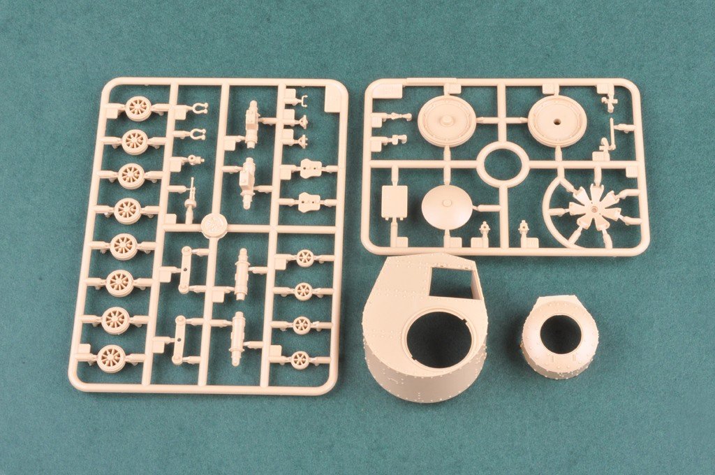 Hobby Boss 82493 Soviet T-24 Medium Tank 1/35 – imagen 8