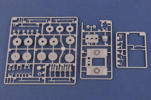 Hobby Boss 84533 Pz.Kpfw.VI Sd.Kfz.182 Tiger II (Henschel July-1945 Production) 1/35 – imagen 12
